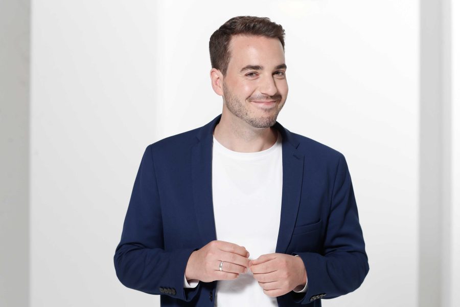 Felix Döring freut sich: 8000 Euro für das „Jugend-Theaterkollektiv Gießen“